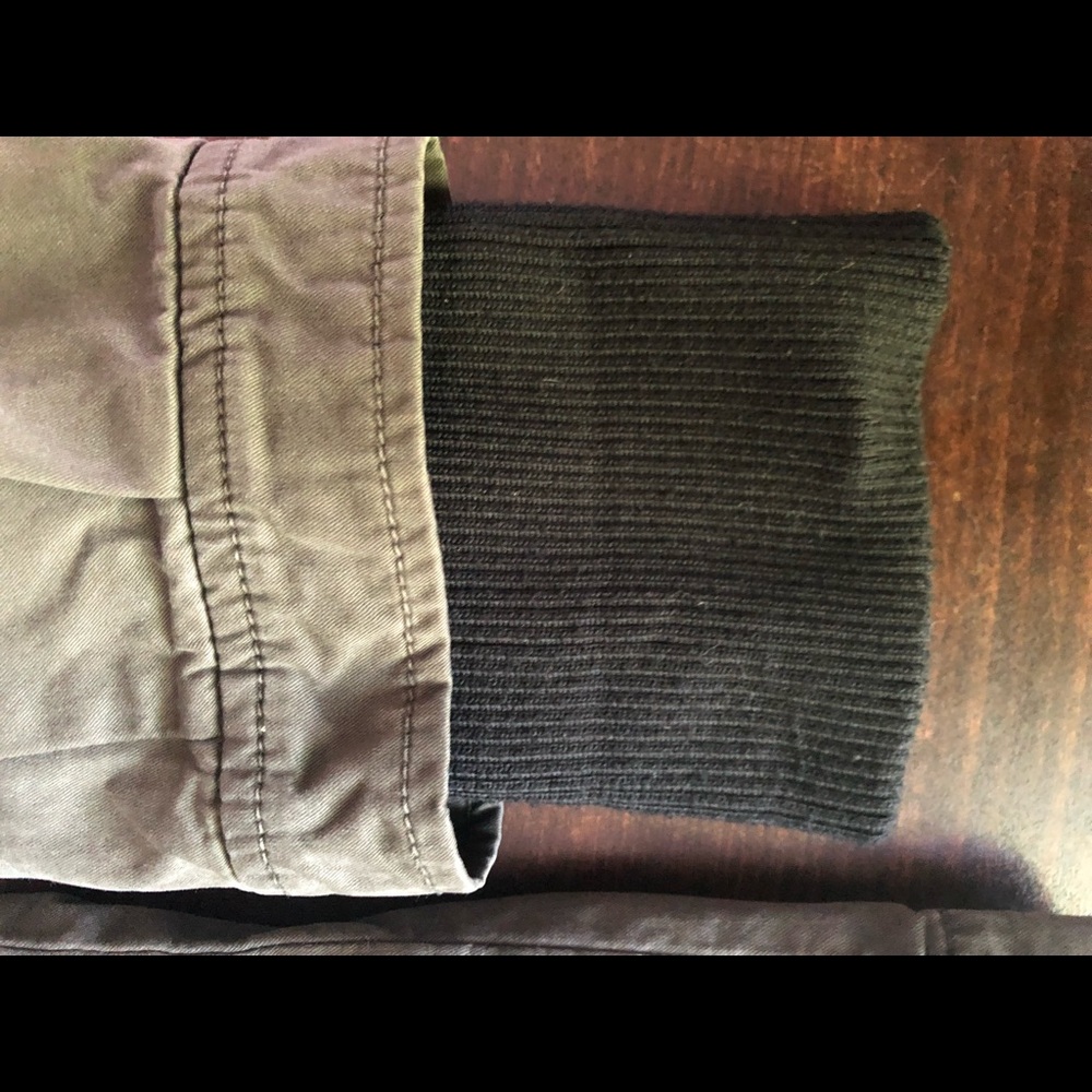 Jacket - Picture 5 of 6